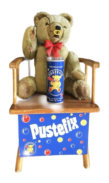 Pustefix Werbebär Studio 68 cm